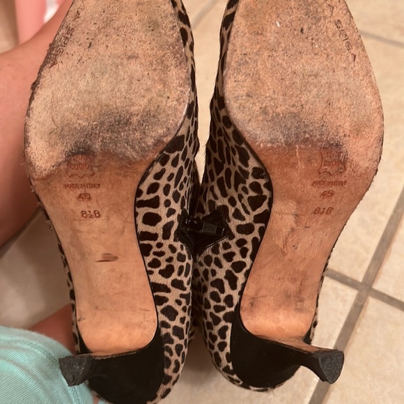 Via spiga calf hair leopard pointed toe booties 8.5...but fits like a size 8 - Picture 5 of 5